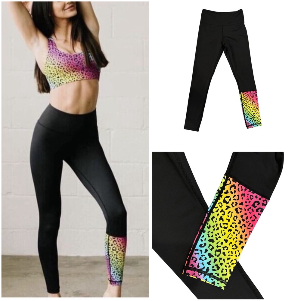 Zyia Active Leggings Black Rainbow Leopard
Light N Tight Crop High Rise Size 2